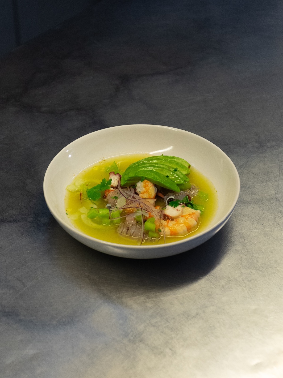 Ceviche di pesce e avocado di Opera